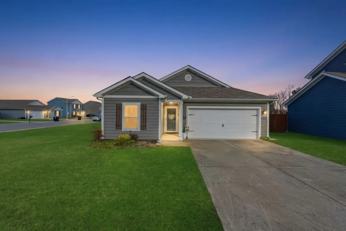 3418 Drysdale Dr, Murfreesboro, TN 37128 - #1