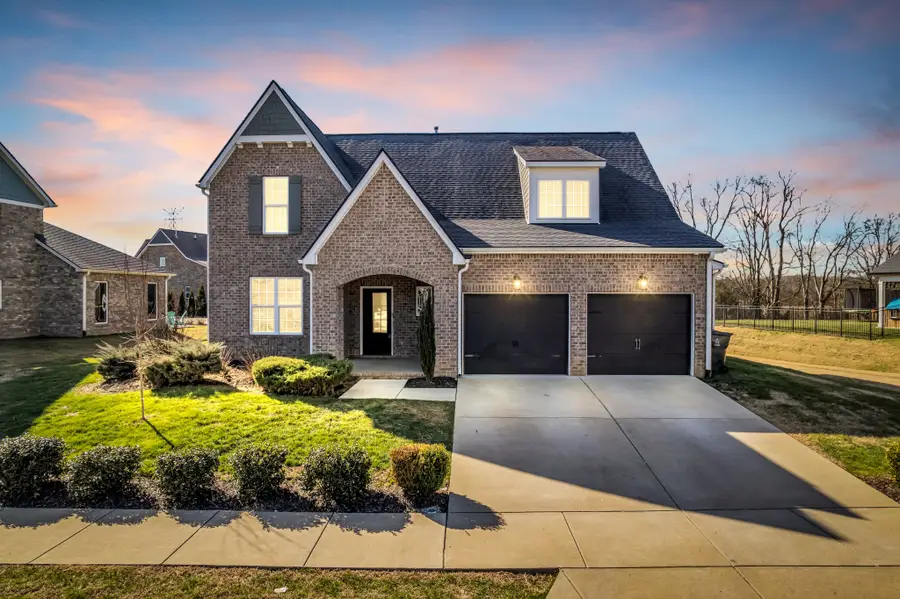 834 Plowson Rd, Mount Juliet, TN 37122 - Image #2