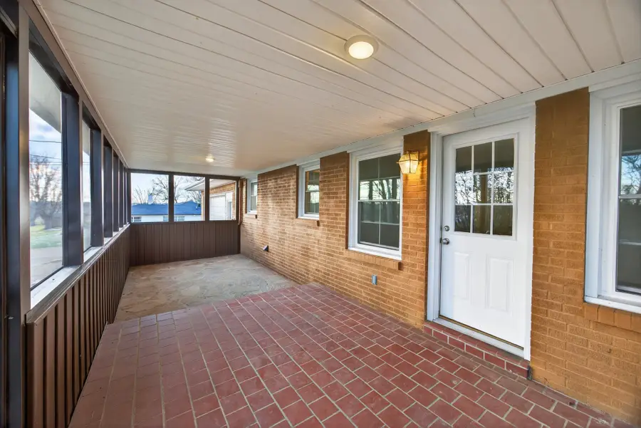 2136 Broad St W, Cookeville, TN 38501 - Image #3