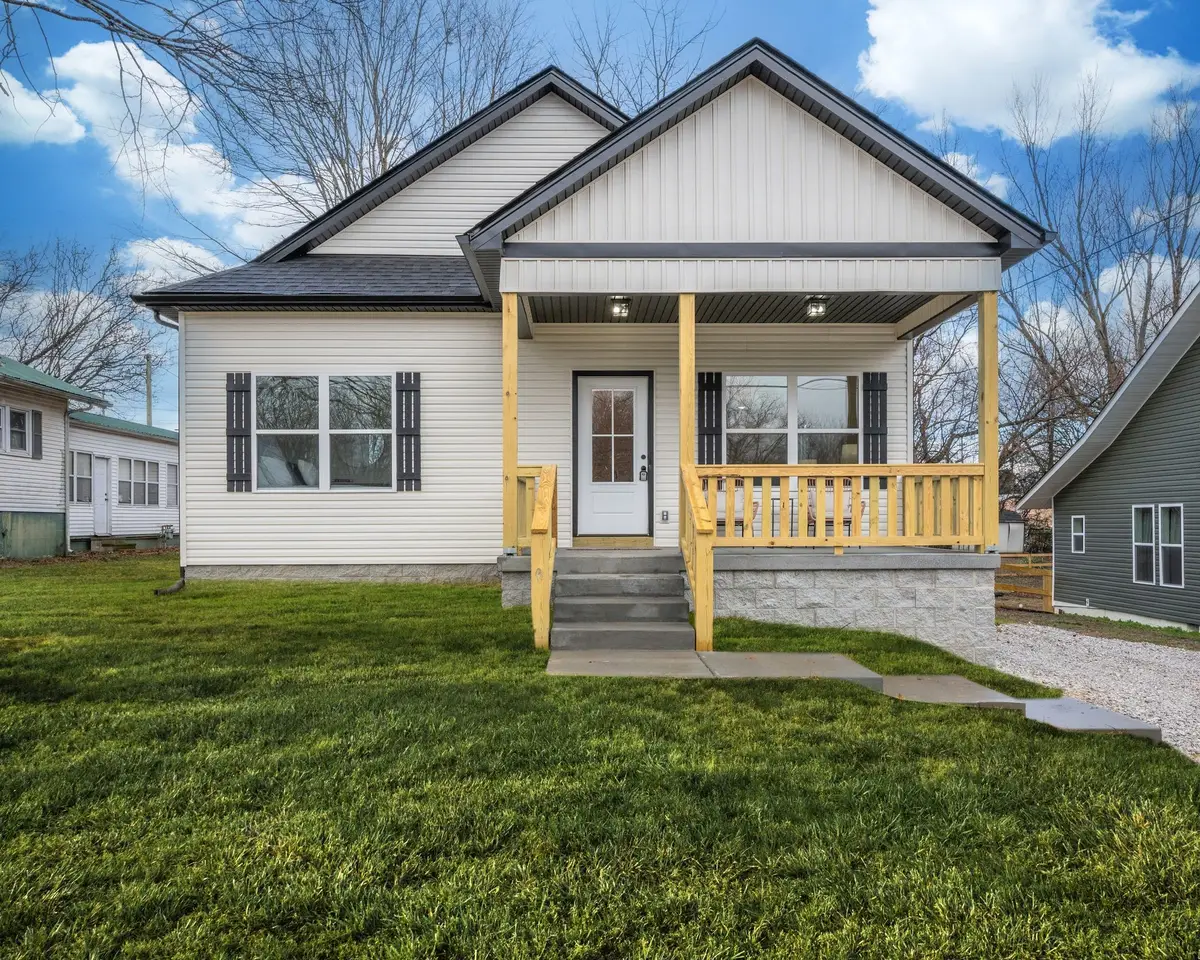 216 Church Street, White Bluff, TN 37187 - Image #1