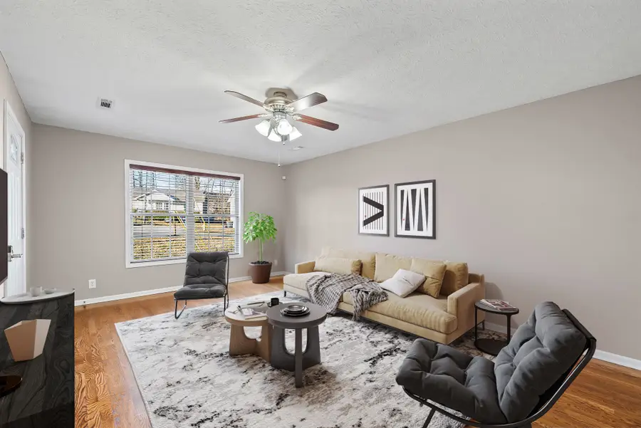 1053 Red Apple Ct, Clarksville, TN 37040 - Image #3