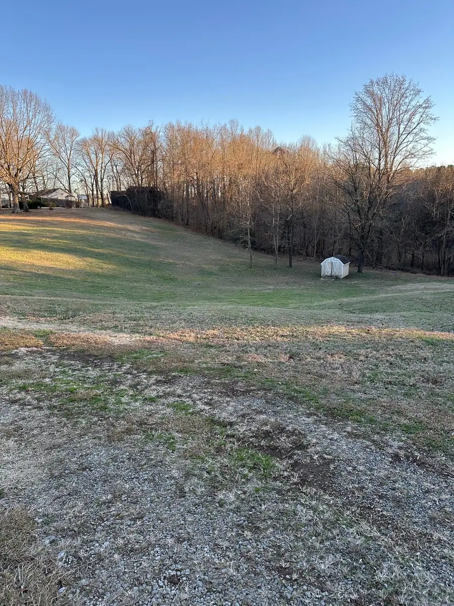 410 Bellamy Ln, Clarksville, TN 37043 - Image #3