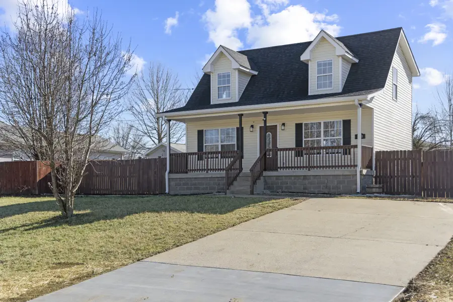238 Senator Dr, Clarksville, TN 37042 - Image #2