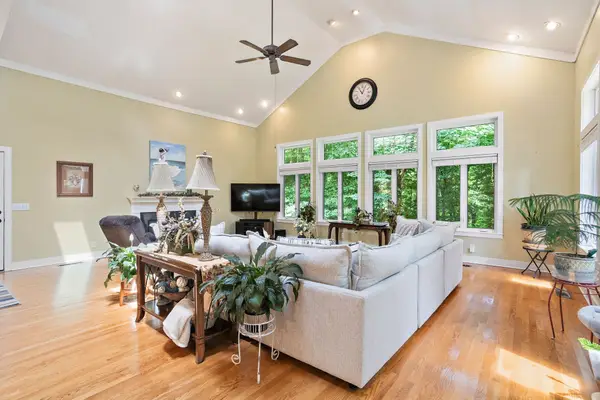 4319 Nicks Dr, Springfield, TN 37172