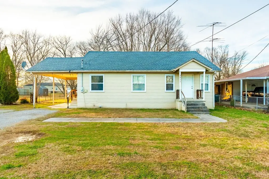 3511 Lafayette Rd, Hopkinsville, KY 42240 - Image #1