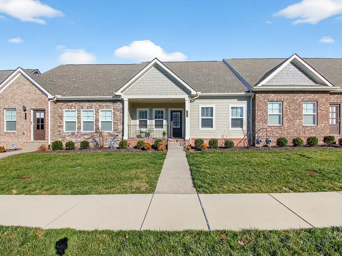 1560 Cedarbrooke Ln, Lebanon, TN 37090 - Image #1