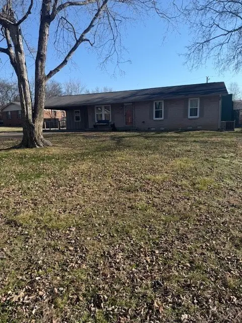 100 Hull Ln, Hendersonville, TN 37075 - Image #2