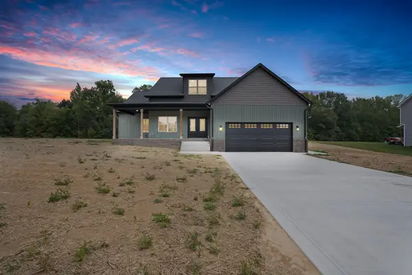 2615 Cooper Creek Rd, Woodlawn, TN 37191