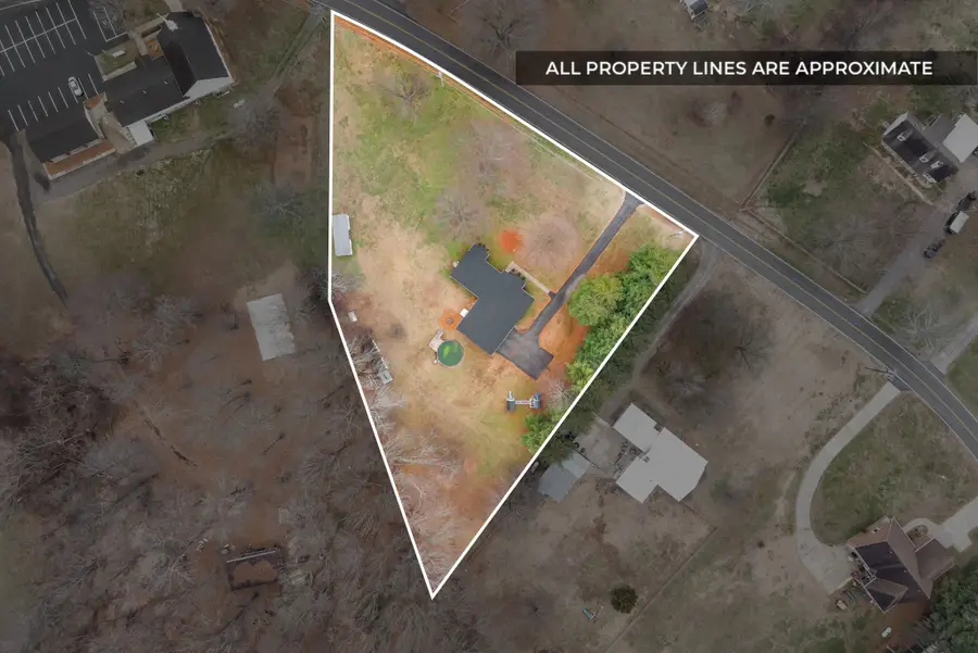 2025 Lock B Rd N, Clarksville, TN 37043 - Image #2