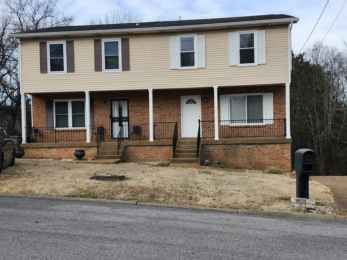 708 Flint Ridge Dr, Whites Creek, TN 37189 - Image #1