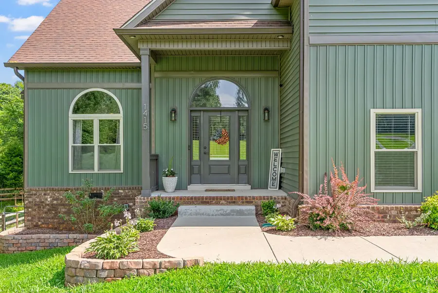 1415 Southside Rd, Southside, TN 37171 - #2