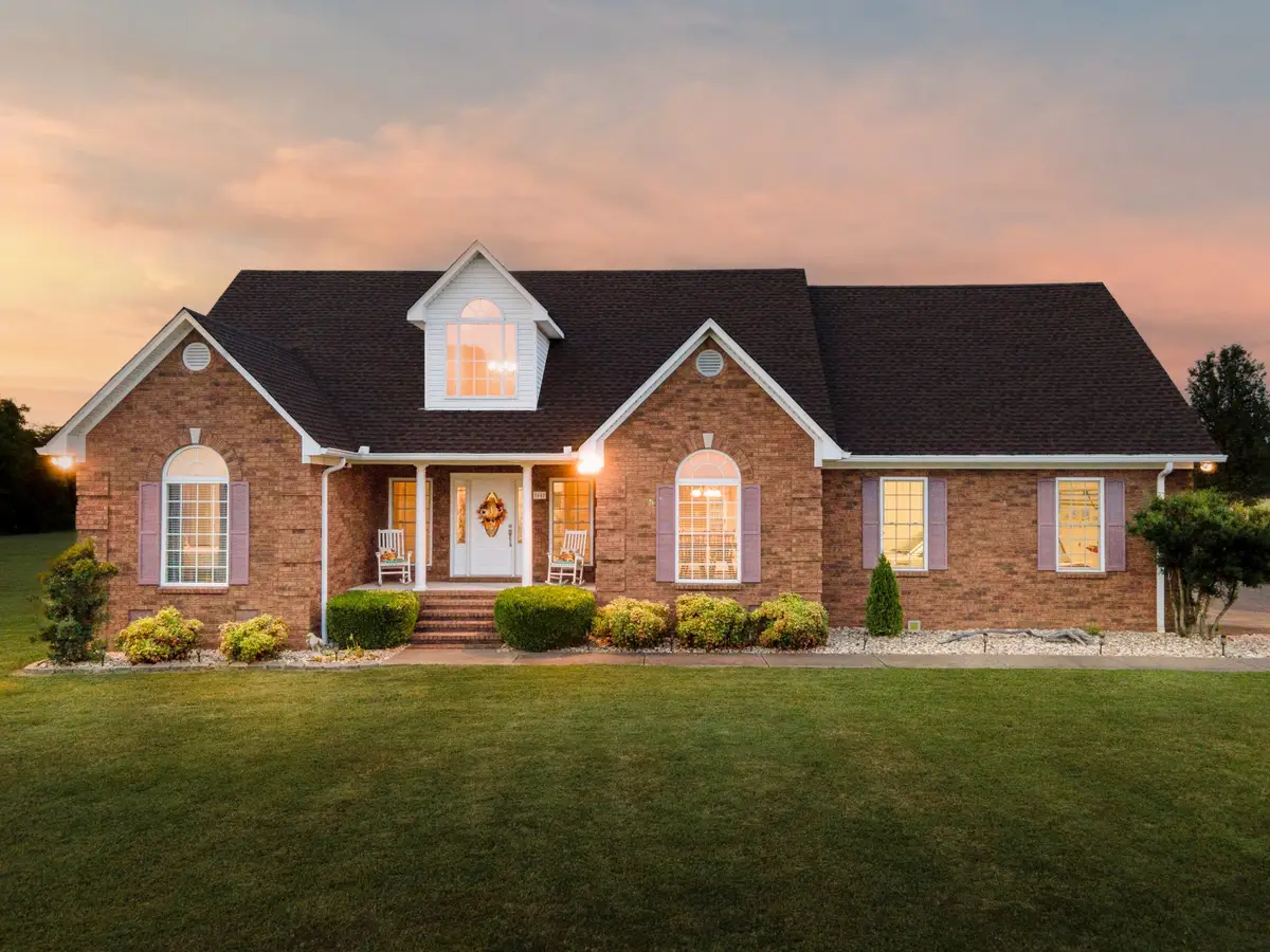 1642 Caughran Rd, Lewisburg, TN 37091 - Image #1