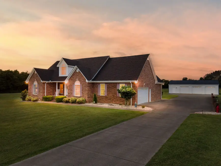 1642 Caughran Rd, Lewisburg, TN 37091 - Image #3