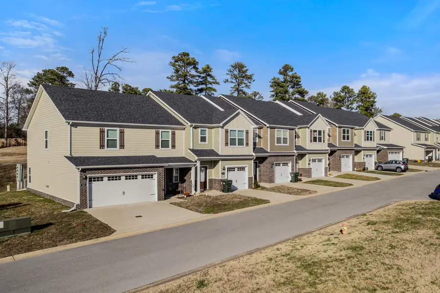 307 Masters Way, Dickson, TN 37055 - Image #2