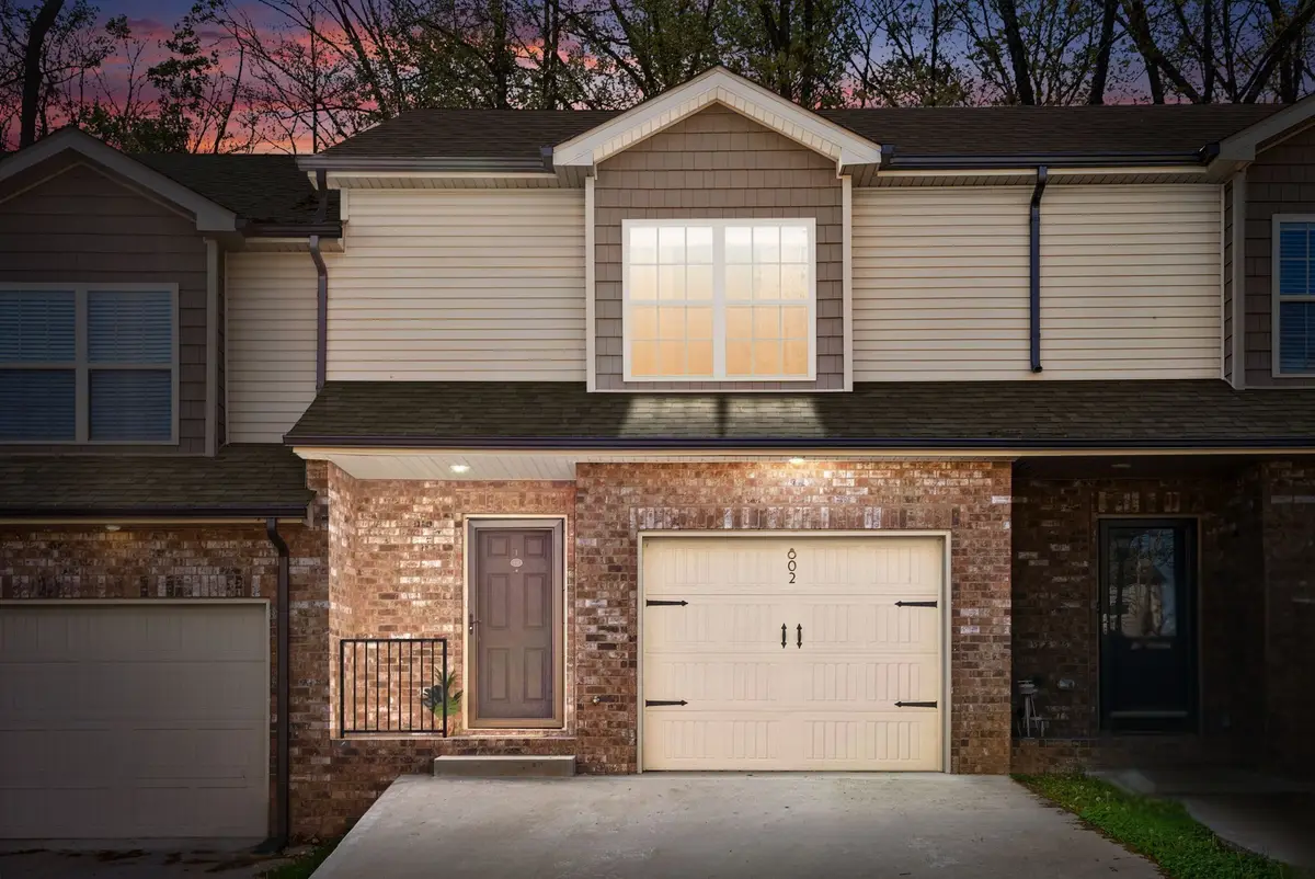 135 Country Ln #802, Clarksville, TN 37043 - Image #1