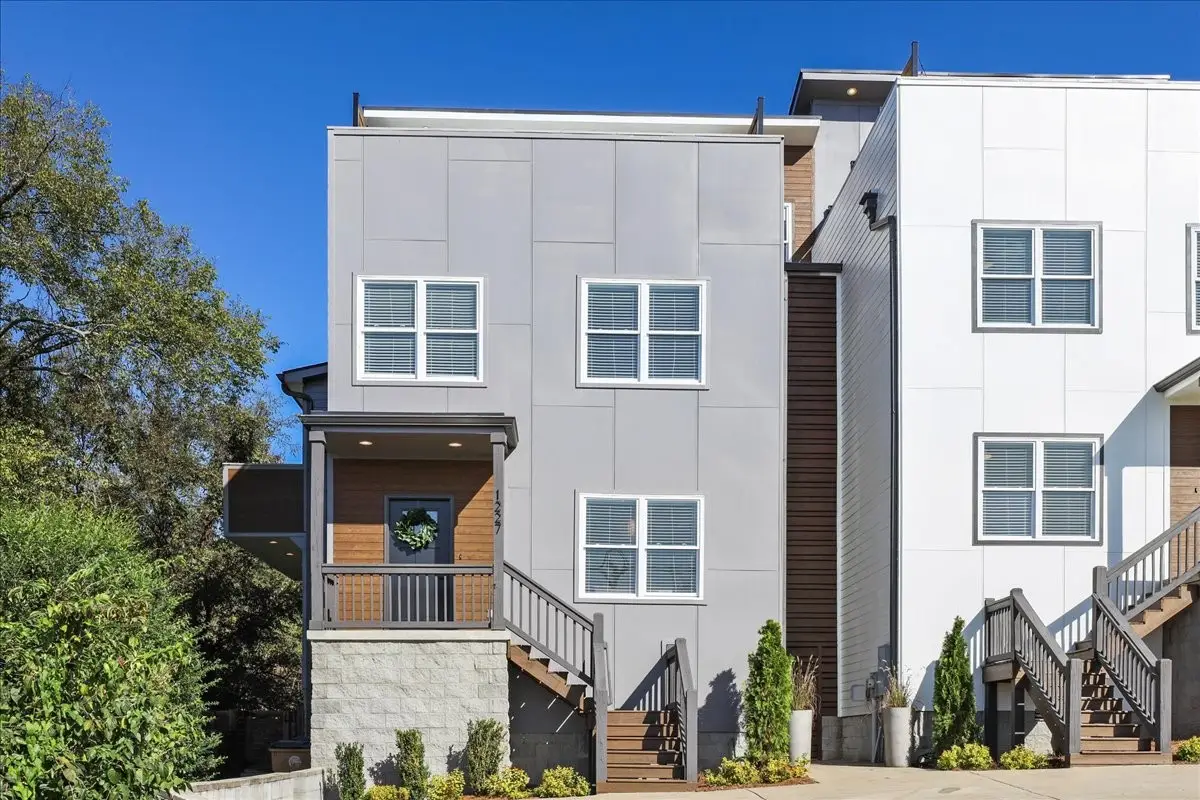 1227 N Avondale Cir, Nashville, TN 37207 - #1