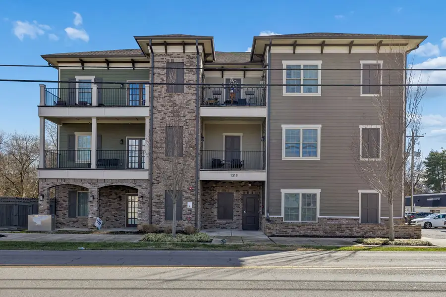 1319 W Main St #104, Franklin, TN 37064 - Image #2