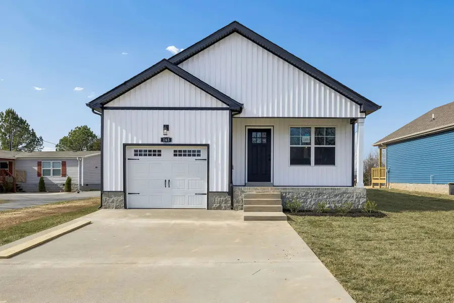 165 Arkansas Ave, Oak Grove, KY 42262 - #3