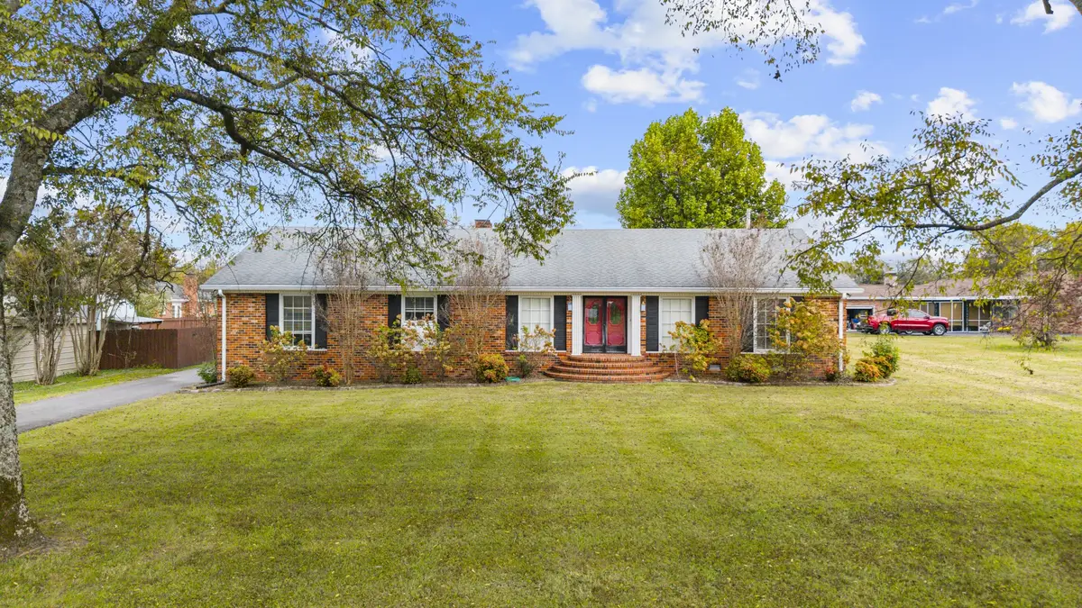 915 Winston Ave, Lebanon, TN 37087 - Image #1