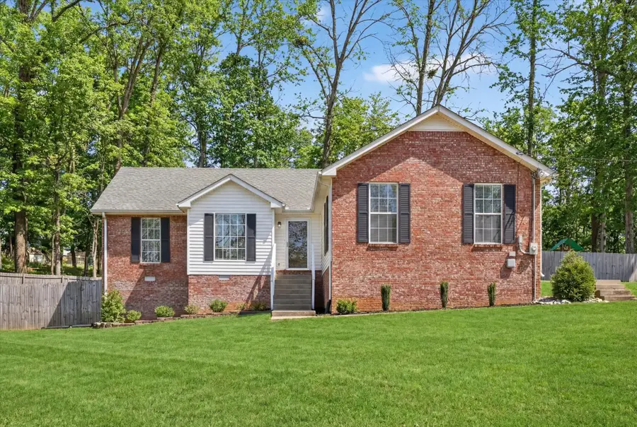3497 Hunters Rdg, Woodlawn, TN 37191 - Image #2