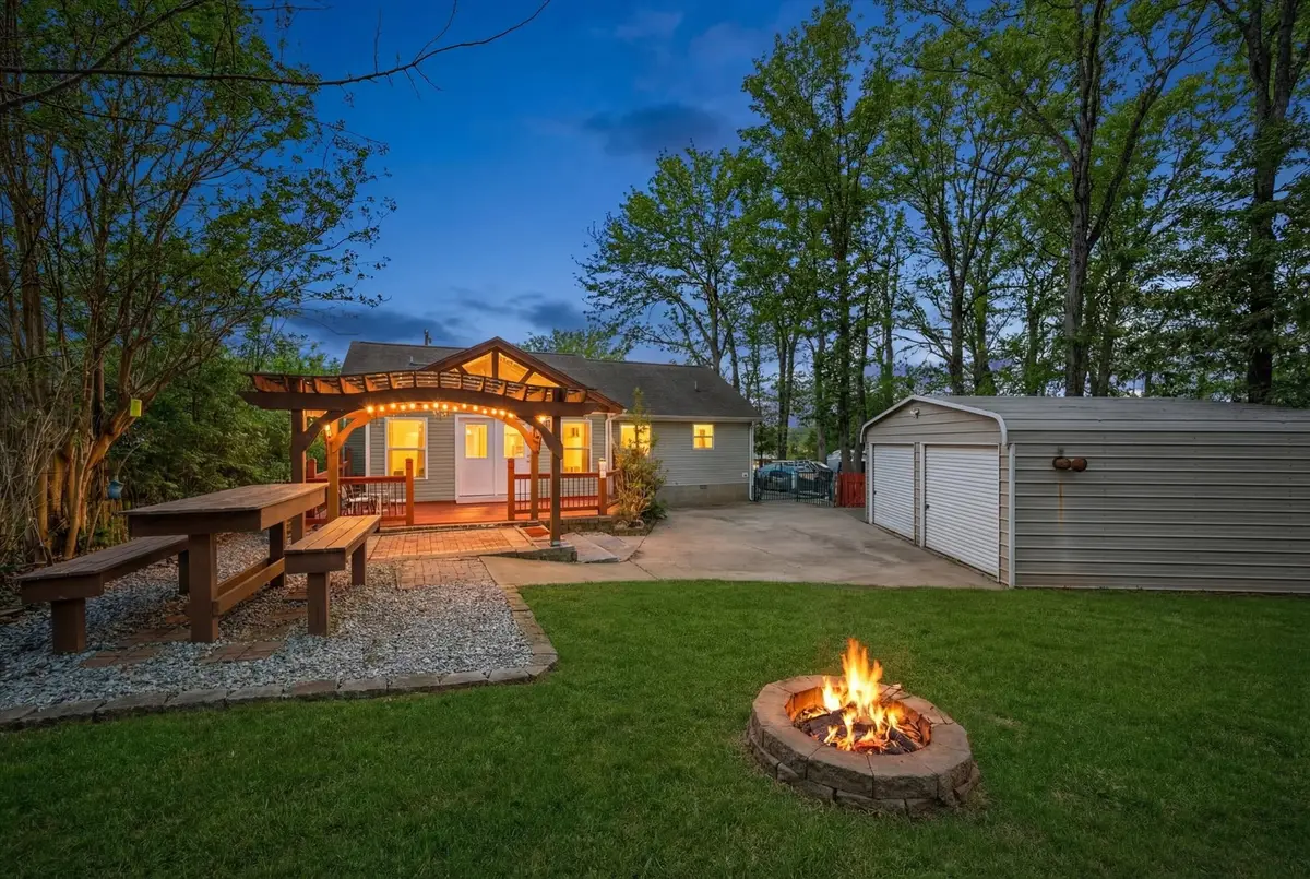 741 Ringgold Rd, Clarksville, TN 37042 - #1