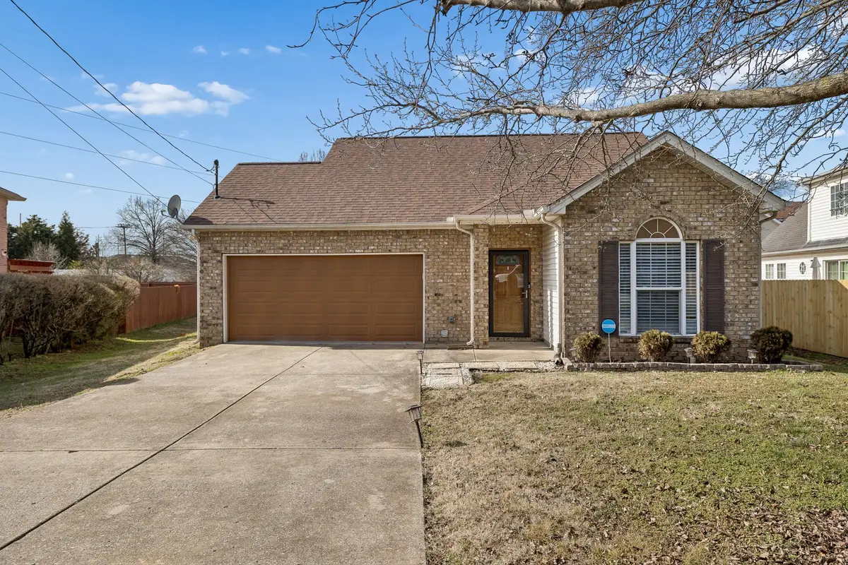 4904 Hickory Woods E, Antioch, TN 37013 - #1