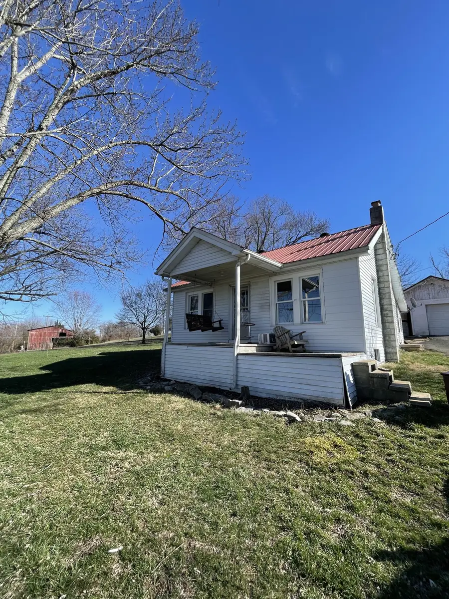 412 Twin Oaks Rd, Livingston, TN 38570 - Image #2