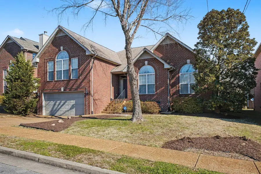 7274 Sugarloaf Dr, Nashville, TN 37211 - Image #2