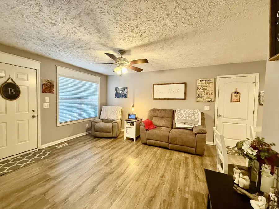 1315 N Lynn Dr, Lebanon, TN 37087 - Image #3