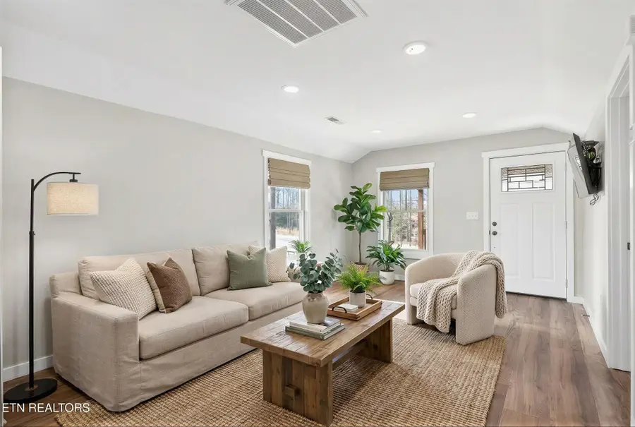 2496 Chestnut Hill Rd, Crossville, TN 38571 - Image #3