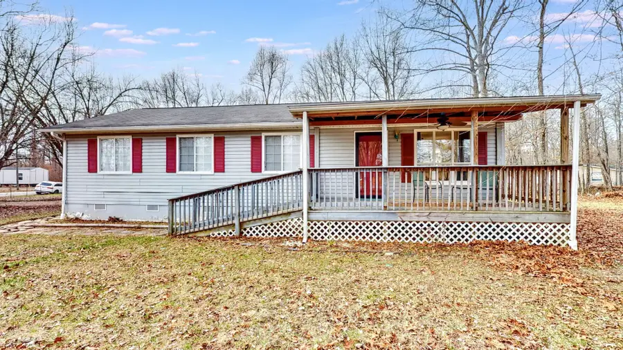 544 Lakewood Dr, Beechgrove, TN 37018 - #2
