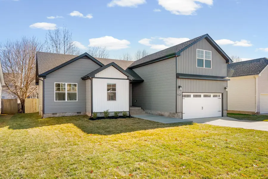 3703 Cindy Jo Dr S, Clarksville, TN 37040 - Image #2