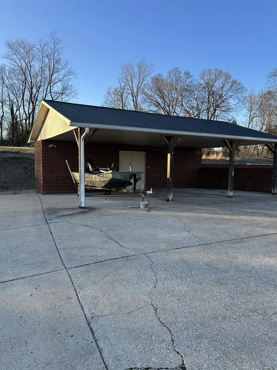 815 Royal Elm Cir, Hartsville, TN 37074 - Image #2