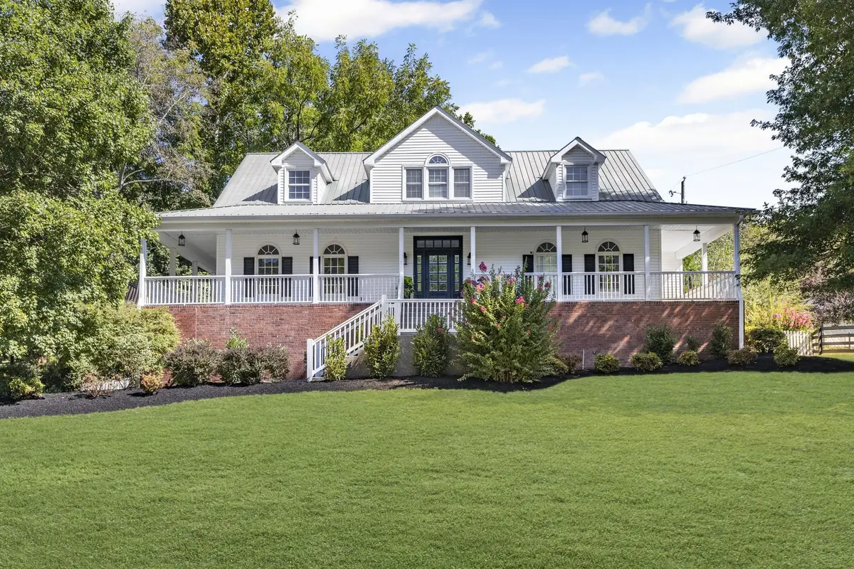 8756 Poplar Creek Rd, Nashville, TN 37221 - #1