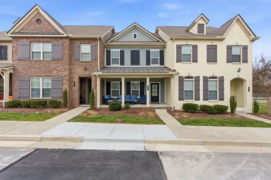 612 Vintage Green Ln, Franklin, TN 37064 - Image #3