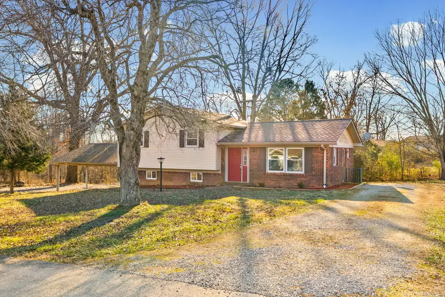 115 Noel Dr, Cadiz, KY 42211 - Image #3