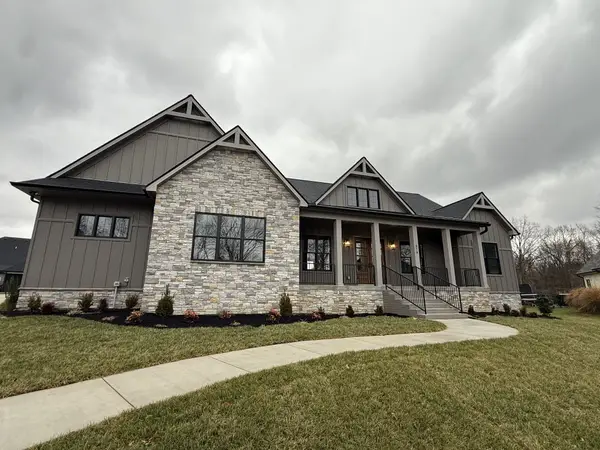 879 Shady Bluff Trl, Clarksville, TN 37043