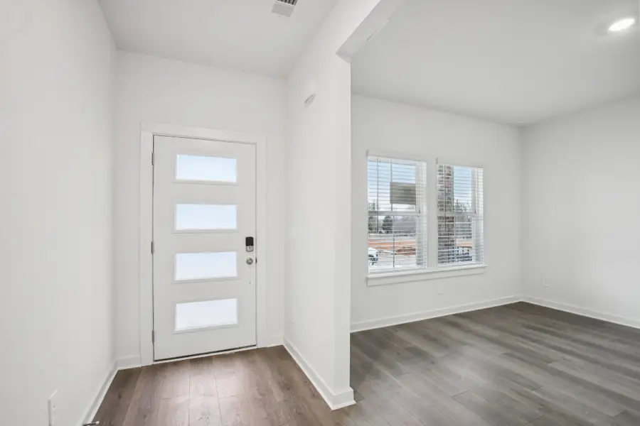 523 Goldfinch Way, Clarksville, TN 37043 - Image #2