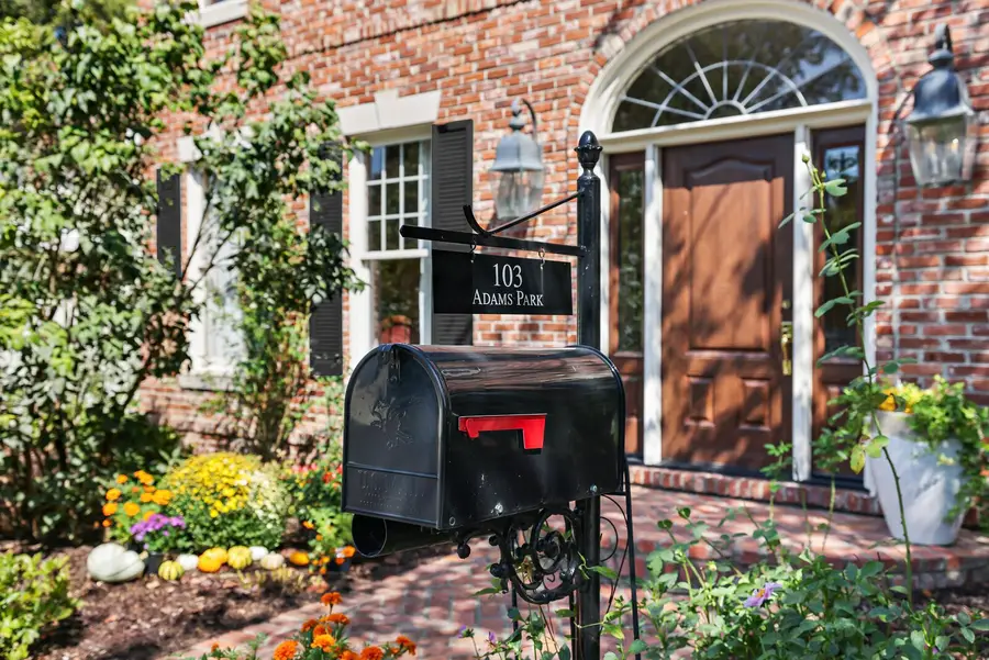 103 Adams Park, Nashville, TN 37205 - Image #2