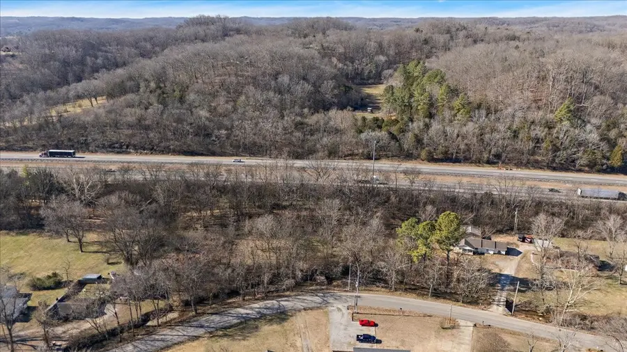 1105 Slaters Creek Rd, Goodlettsville, TN 37072 - Image #2