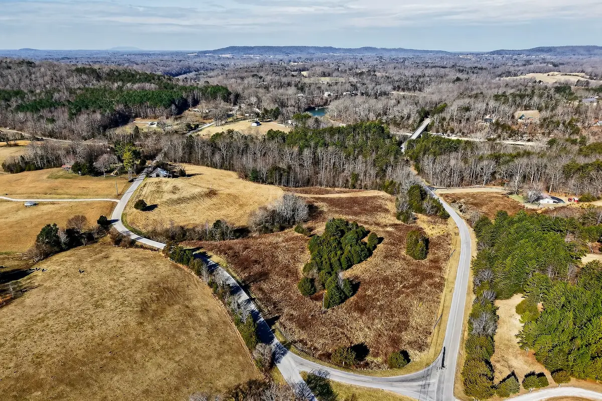 305 Caney Bend Rd, Doyle, TN 38559 - #1