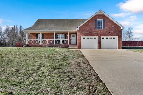 4492 Ironhorse Way, Clarksville, TN 37040