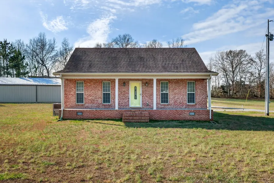 44 Old Camargo Rd, Fayetteville, TN 37334 - Image #2