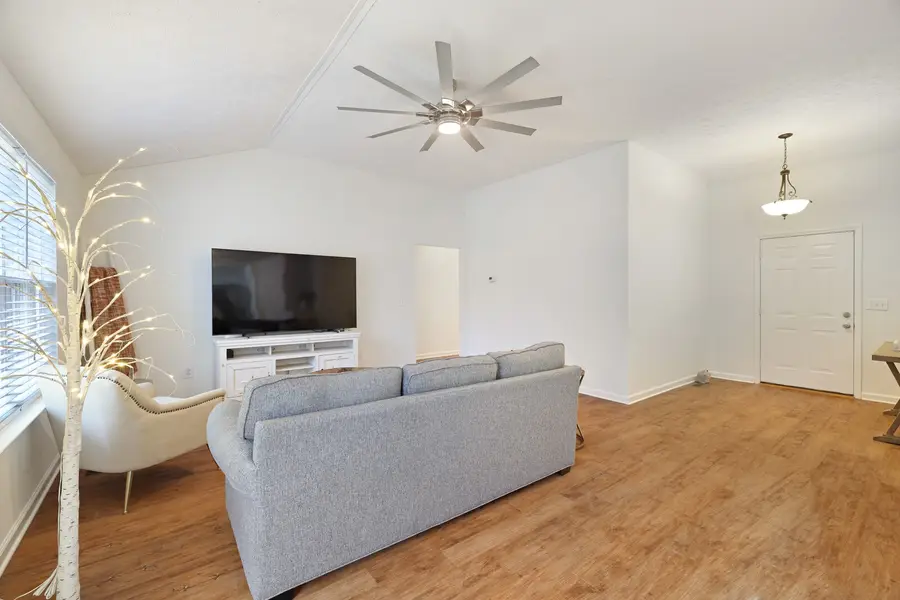 808 Jonathan Dr, Lebanon, TN 37087 - #3