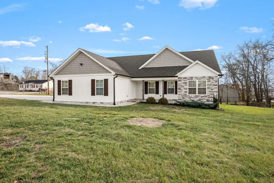 104 Rolling Rd, Shelbyville, TN 37160 - Image #2