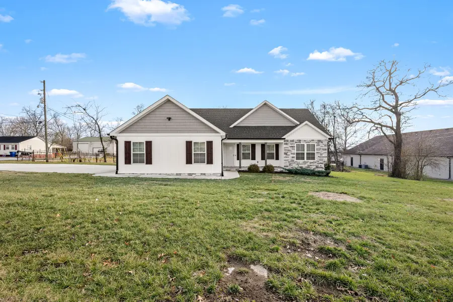 104 Rolling Rd, Shelbyville, TN 37160 - Image #3