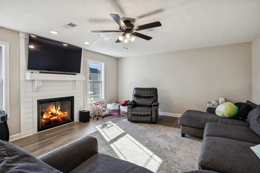 1584 Malone Way, Clarksville, TN 37043 - #3