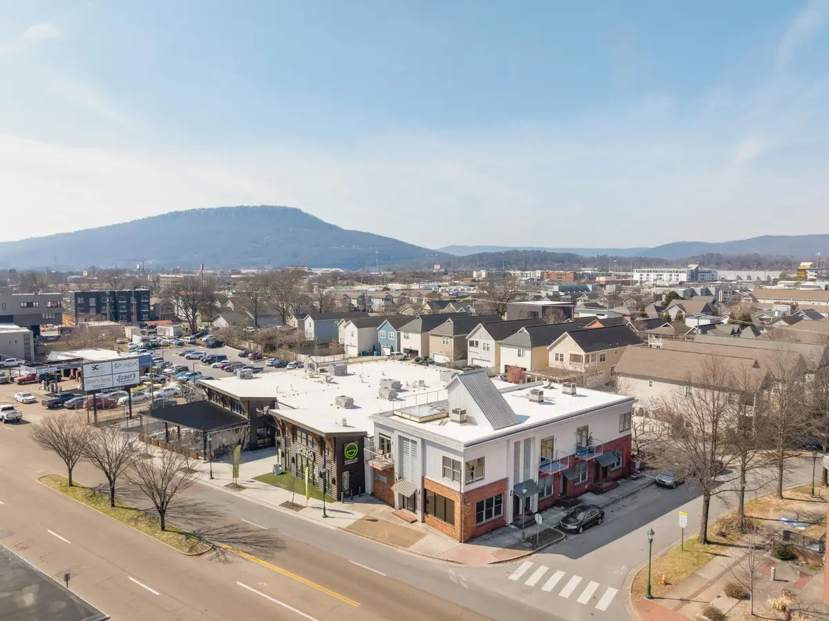 8 W 17th Street, Chattanooga, TN 37408 - #1