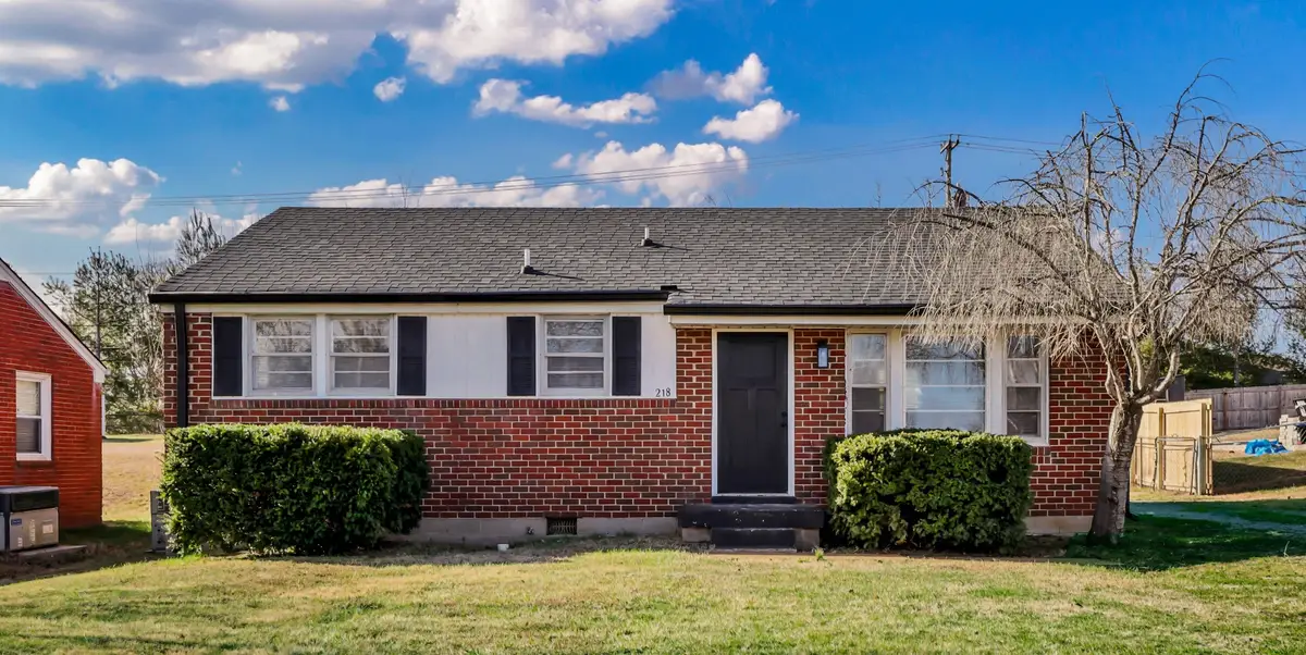 218 Clearview Dr, Clarksville, TN 37043 - #1
