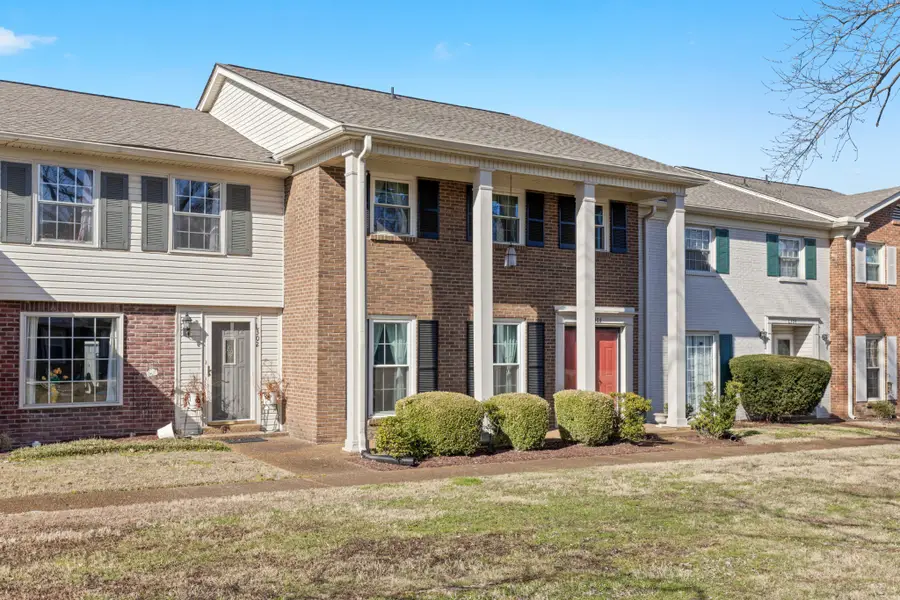 8300 Sawyer Brown Rd #L303, Nashville, TN 37221 - Image #3